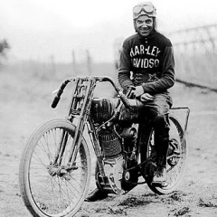 Albert Burns (motorcyclist) height profile photo