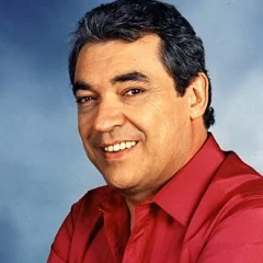 Alberto Cortez height profile photo