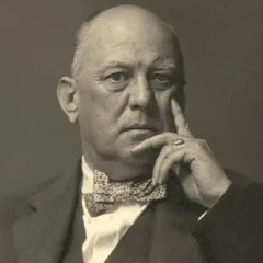 Aleister Crowley height profile photo