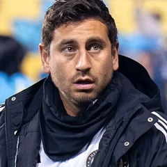 Alejandro Bedoya height profile photo