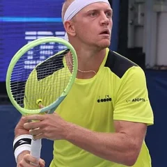 Alejandro Davidovich Fokina height profile photo