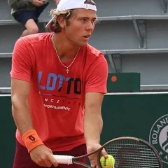 Aleksandar Kovacevic (tennis) height profile photo