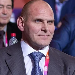 Aleksandr Karelin height profile photo