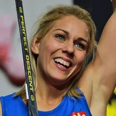 Aleksandra Mirosław height profile photo