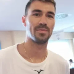 Alessio Romagnoli height profile photo