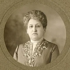 Aletta Jacobs height profile photo