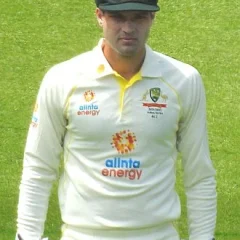 Alex Carey height profile photo