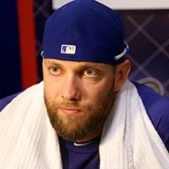 Alex Gordon height profile photo