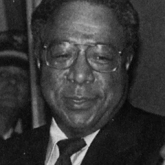 Alex Haley height profile photo