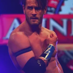 Alex Shelley height profile photo