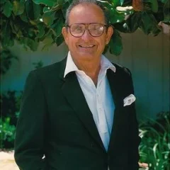 Alex Spanos height profile photo