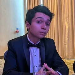 Alexander Molony height profile photo