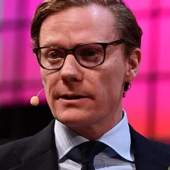 Alexander Nix height profile photo
