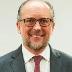 Alexander Schallenberg height profile photo