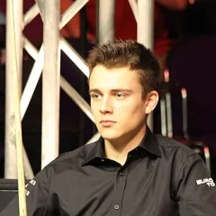 Alexander Ursenbacher height profile photo