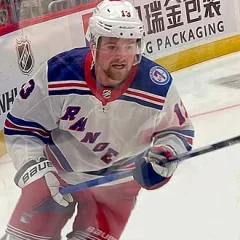 Alexis Lafrenière height profile photo