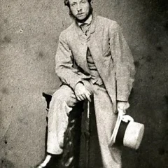 Alfred Harmsworth (barrister) height profile photo