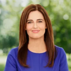 Ali France height profile photo