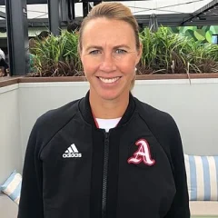 Alicia Molik height profile photo