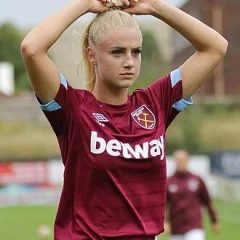 Alisha Lehmann height profile photo