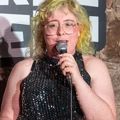 Alison Spittle height profile photo
