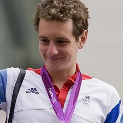 Alistair Brownlee height profile photo