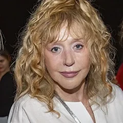 Alla Pugacheva height profile photo