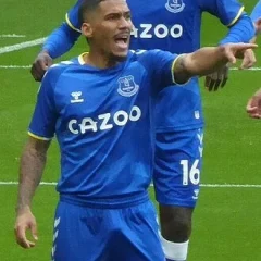 Allan (footballer, born 1991) height profile photo