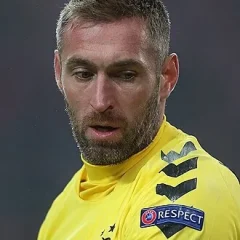 Allan McGregor height profile photo