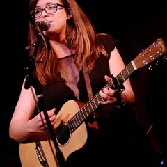 Allie Goertz height profile photo