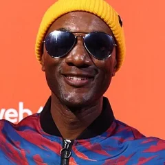 Aloe Blacc height profile photo
