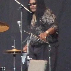 Alphonse Mouzon height profile photo