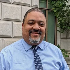 Alvin Bragg height profile photo