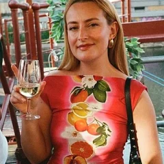 Amelia Dimoldenberg height profile photo
