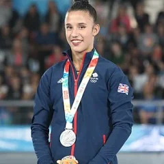 Amelie Morgan height profile photo