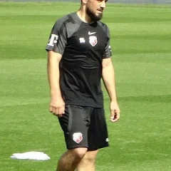 Amin Younes height profile photo