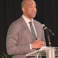 Amir Abdur-Rahim height profile photo