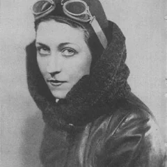 Amy Johnson height profile photo