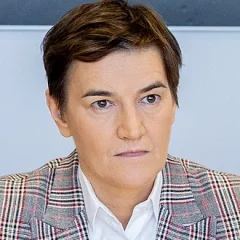 Ana Brnabić height profile photo