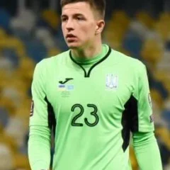 Anatoliy Trubin height profile photo