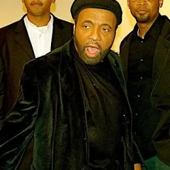 Andraé Crouch height profile photo