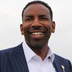 Andre Dickens height profile photo