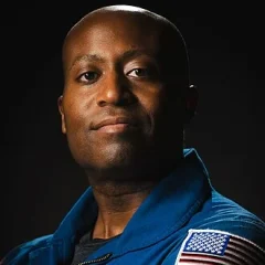 Andre Douglas height profile photo