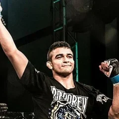 André Muniz height profile photo
