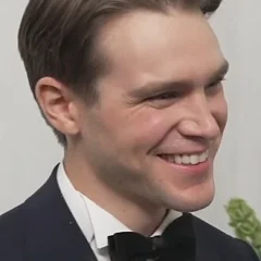 Andrew Burnap height profile photo