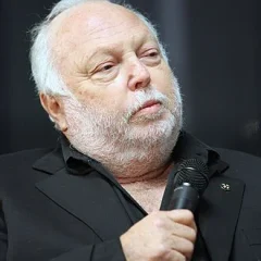 Andrew G. Vajna height profile photo