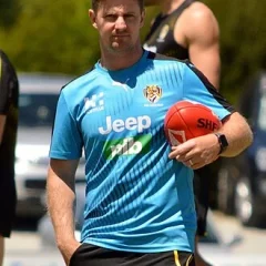 Andrew McQualter height profile photo