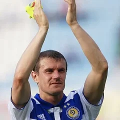 Andriy Nesmachnyi height profile photo