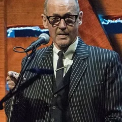 Andy Fairweather Low height profile photo