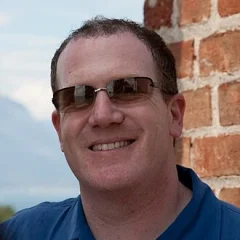 Andy Gavin height profile photo